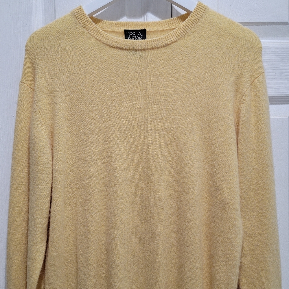 VTG Jos. A. Bank Men's  Soft Yellow 100% Cashmere Crewneck Sweater EUC